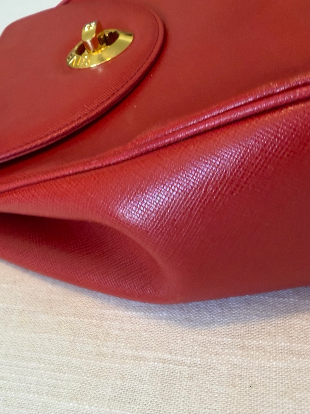 GIVENCHY- red leather top handle bag vintage - Picture 3 of 12